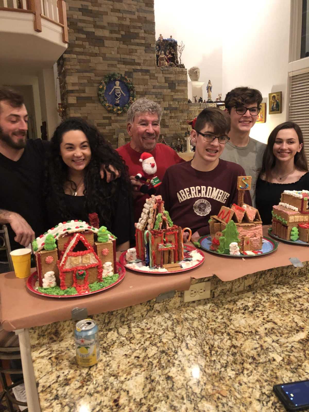 SCURTI ANNUAL GINGERBREAD EXTRAVAGANZA 2018 SCURTI ANNUAL GINGERBREAD EXTRAVAGANZA 2018